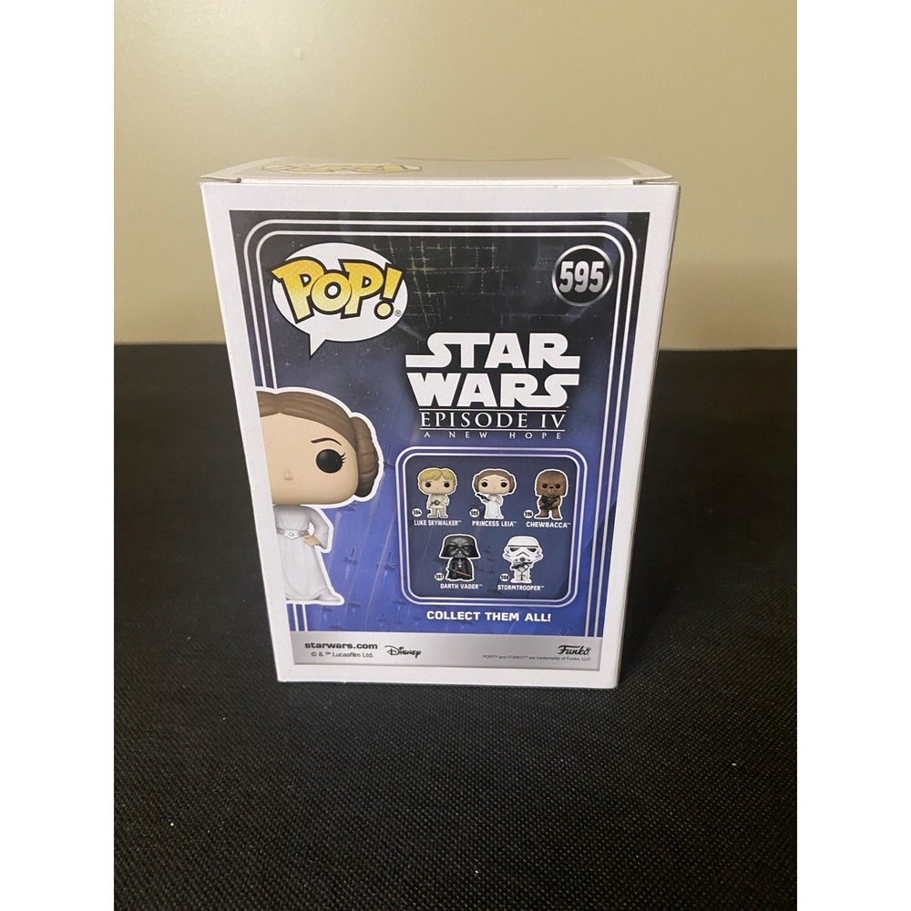 Star Wars - Picture 2 of 2